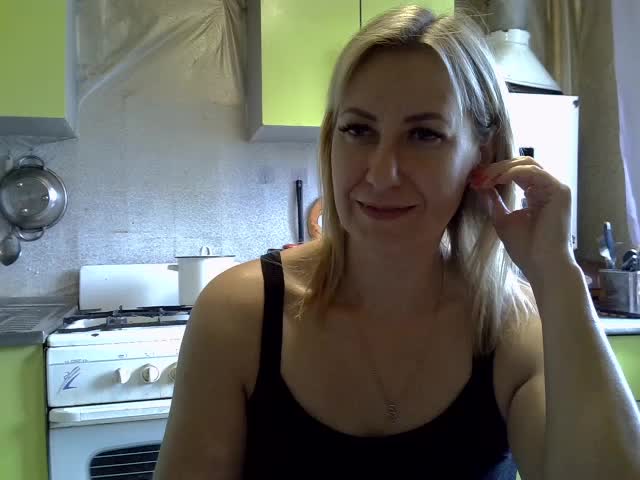 AshleyXHoney Adult Chat August 16, 2025