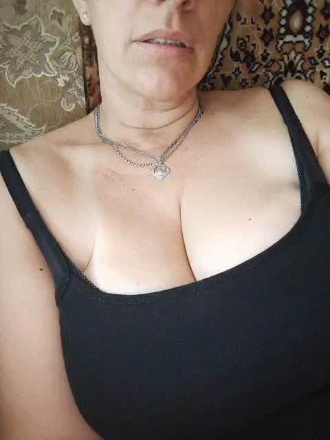 MissieLorrie Adult Chat August 16, 2025