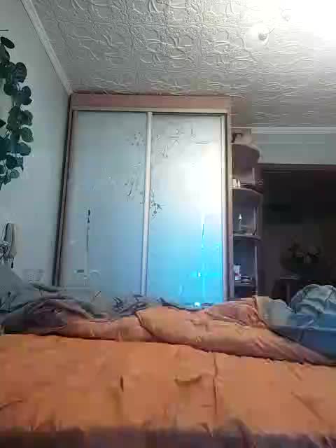 MerellinFicus Adult Chat August 16, 2025