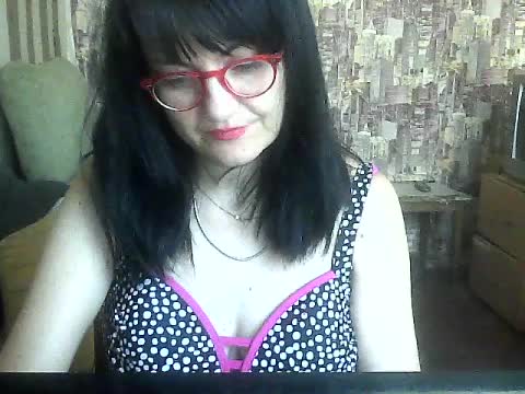 LynnYana Adult Chat August 16, 2025