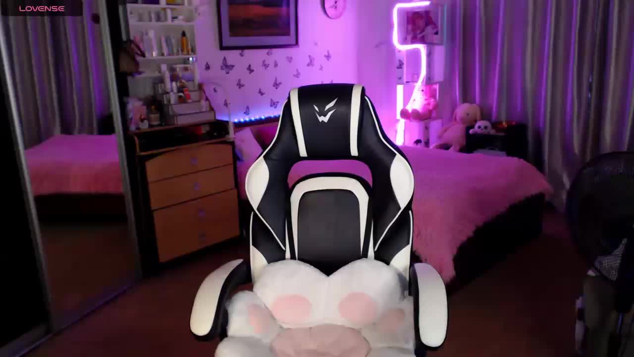 miss-alice- Adult Chat August 16, 2025