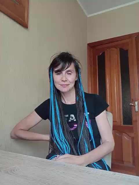 Hellenalonenochka Adult Chat August 16, 2025