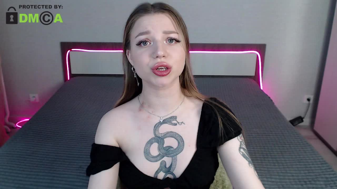 RonnieMilles Adult Chat August 16, 2025