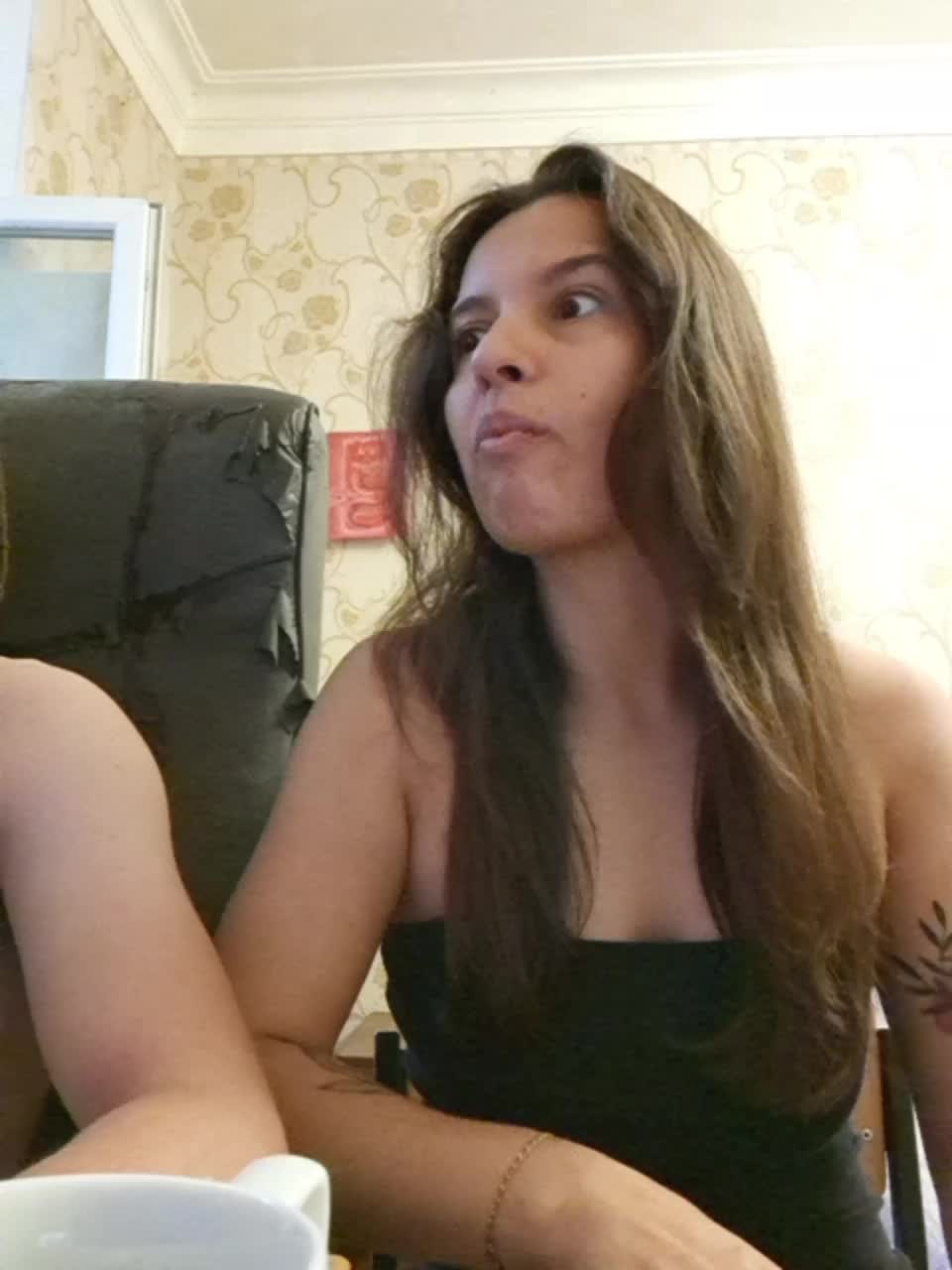 Love_Crew Adult Chat August 16, 2025