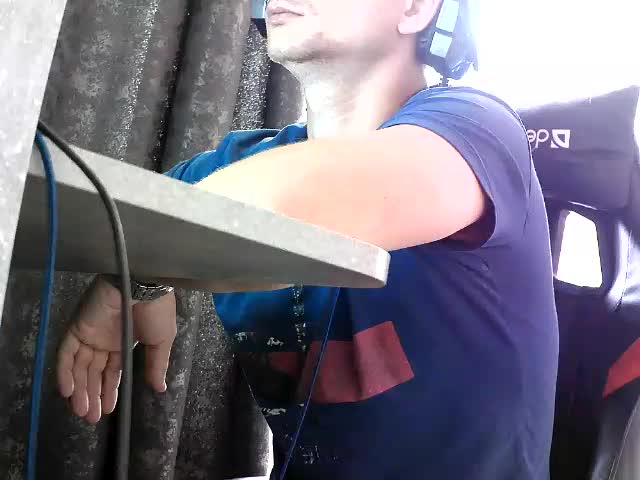 Niki233221 Adult Chat August 16, 2025