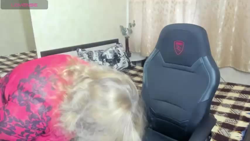 Frau_Marta Adult Chat August 16, 2025