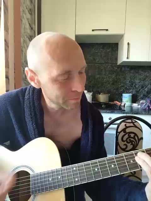 Innokentiy449 Adult Chat August 16, 2025