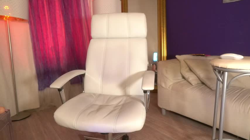 Margo_Pearls Adult Chat August 16, 2025