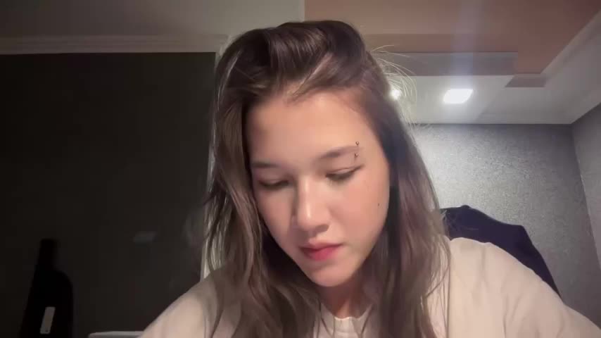 Liil_domi Adult Chat August 16, 2025