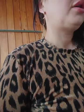 MonicaMilf Adult Chat August 17, 2025