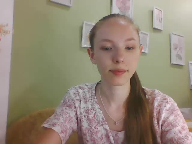 Lili-0508 Adult Chat August 17, 2025