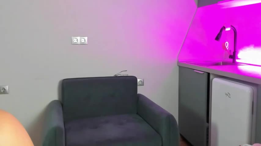 WISHKISSS Adult Chat August 15, 2025