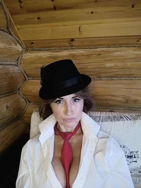 Q_Jasmin Adult Chat August 17, 2025