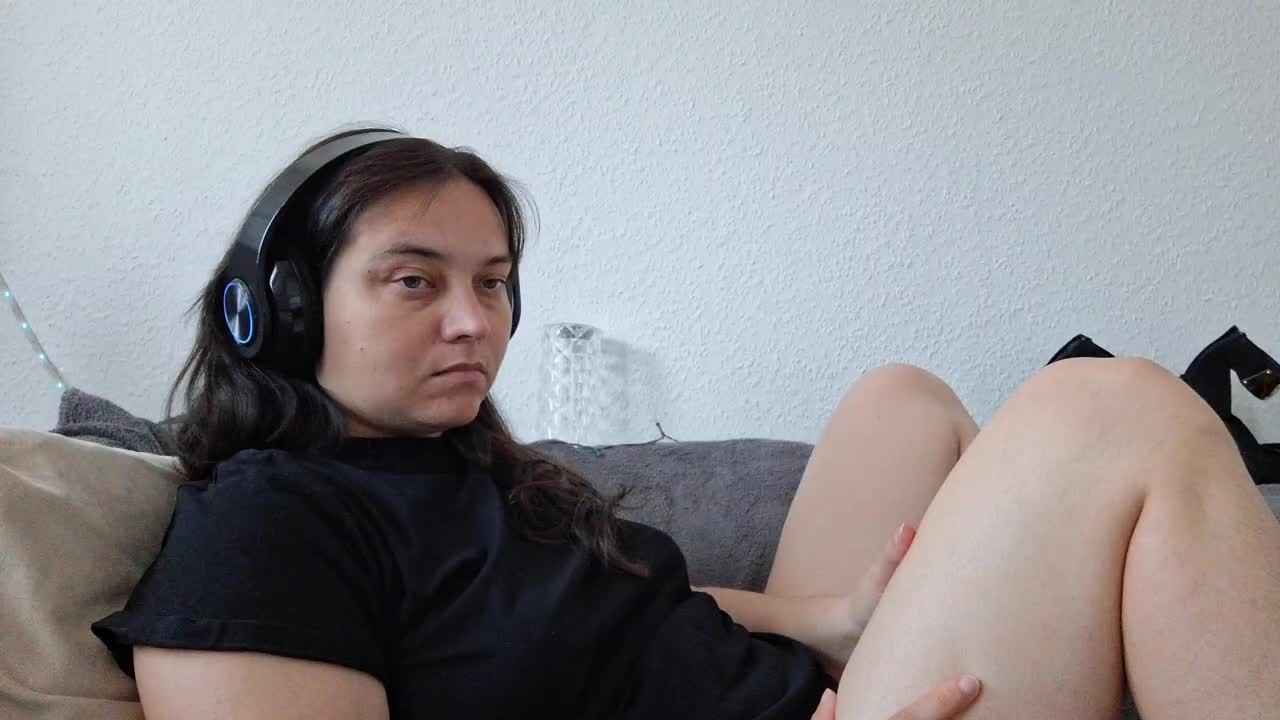 CyndeeWinter Adult Chat August 17, 2025