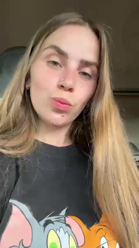 LolaSexxx Adult Chat August 17, 2025