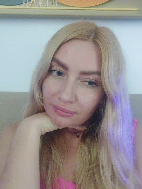 AlenaFeya Adult Chat August 17, 2025