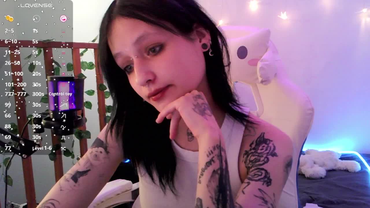 EsterErdmond Adult Chat August 17, 2025