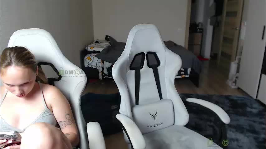 sunny1girl Adult Chat August 15, 2025