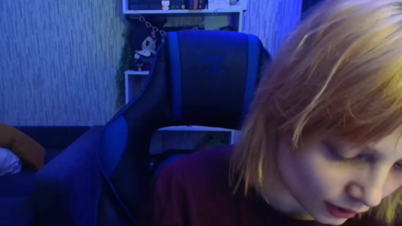 AnnaSinger Adult Chat August 17, 2025