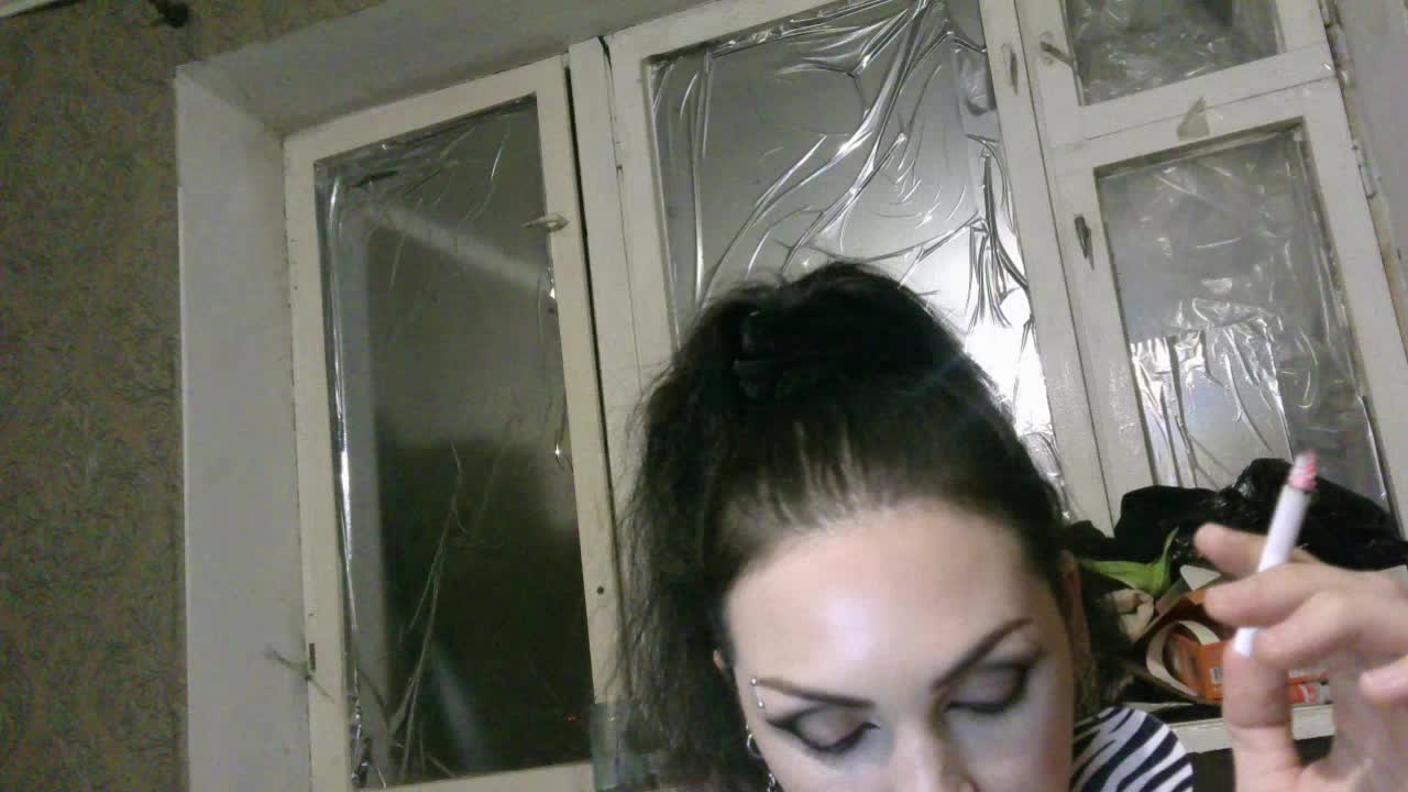 TvarRoxy Adult Chat August 17, 2025