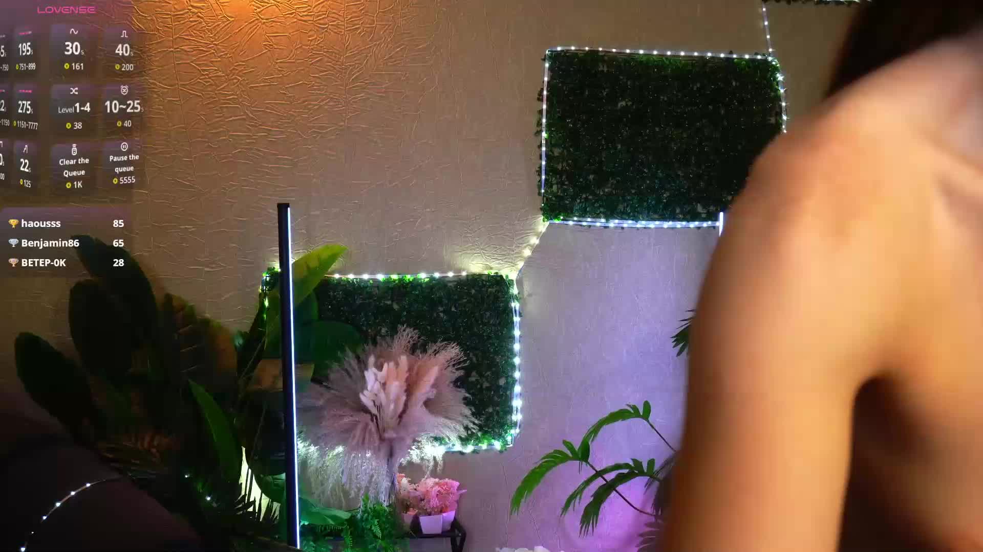 AnitaVon Adult Chat August 17, 2025