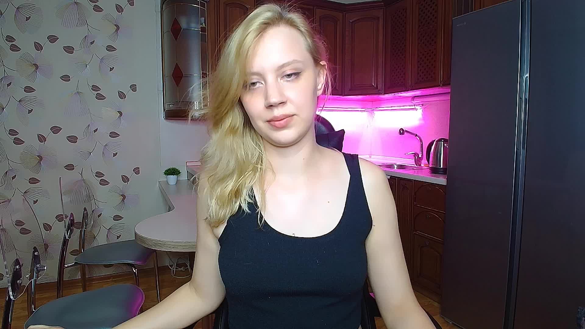 Nadins Adult Chat August 17, 2025