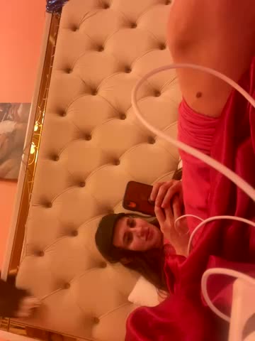 Flossy_Vettie Adult Chat August 17, 2025