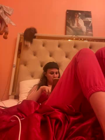 Flossy_Vettie Adult Chat August 17, 2025