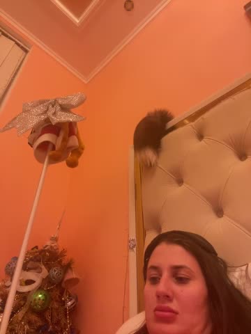 Flossy_Vettie Adult Chat August 17, 2025