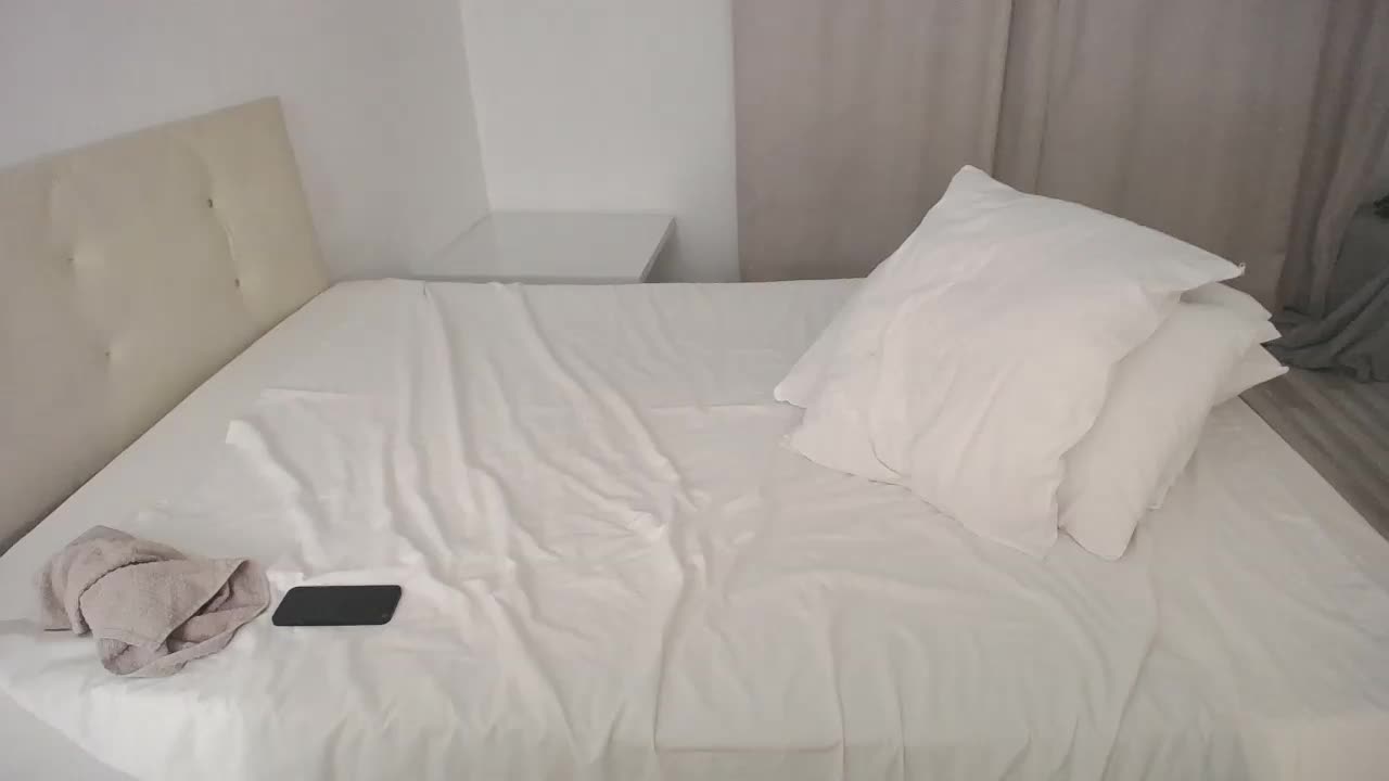 KRISTEN_777 Adult Chat August 17, 2025