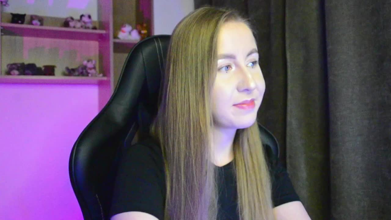 -Rii- Adult Chat August 17, 2025