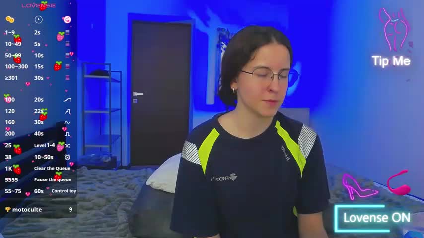 MayCandy34 Adult Chat August 17, 2025