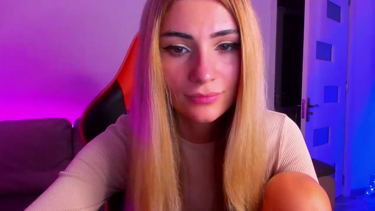 Lynx Adult Chat August 17, 2025