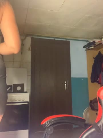 Sweeeeet_Candy Adult Chat August 17, 2025