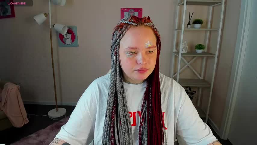 Looly_Rise Adult Chat August 17, 2025