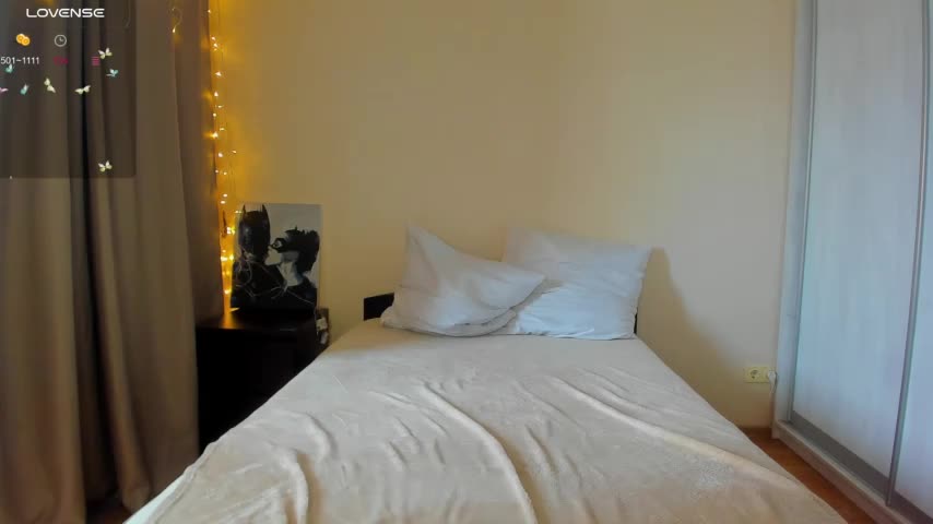 Bella_Foryou Adult Chat August 17, 2025