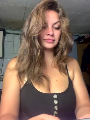 Sweeeeet_Candy Adult Chat August 17, 2025