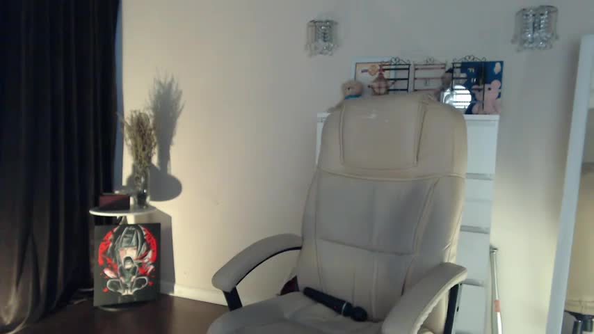 Realia Adult Chat August 17, 2025