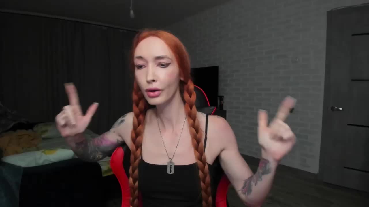 Roxy-Sun Adult Chat August 17, 2025