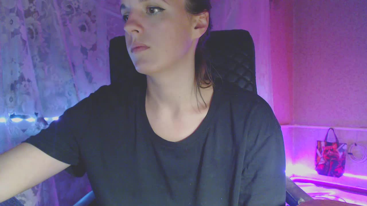 Babymuro4ka Adult Chat August 17, 2025