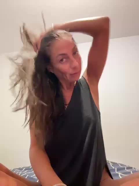 IrinkaGata Adult Chat August 17, 2025