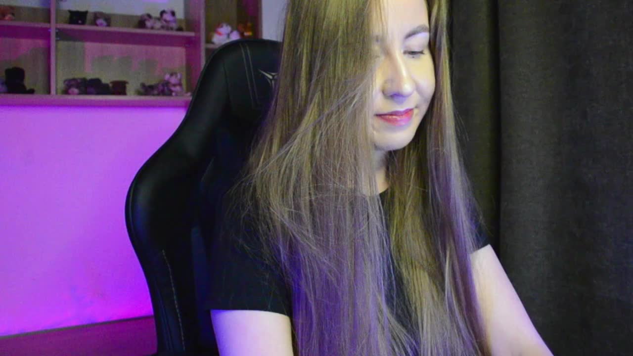 -Rii- Adult Chat August 17, 2025