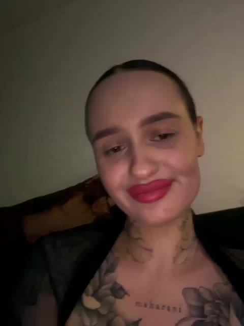 Italianka Adult Chat August 17, 2025