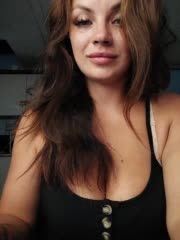 Sweet-Candy88 Adult Chat August 17, 2025