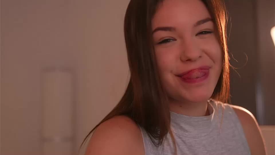 tokyo_bloom Adult Chat August 17, 2025