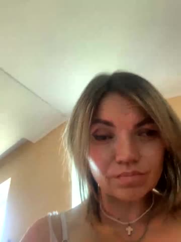 Ella-Pearlie Adult Chat August 17, 2025