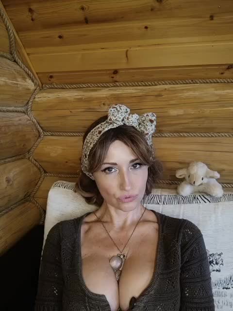 Q_Jasmin Adult Chat August 17, 2025