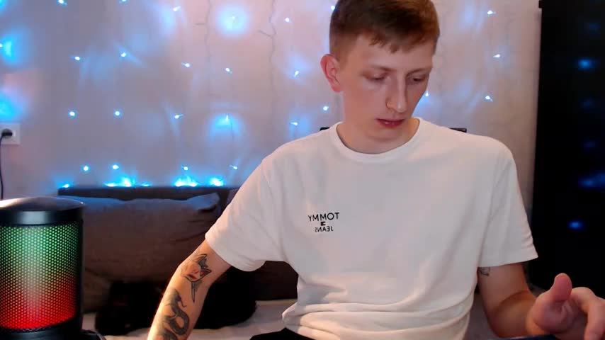 juliaanddima Adult Chat August 17, 2025