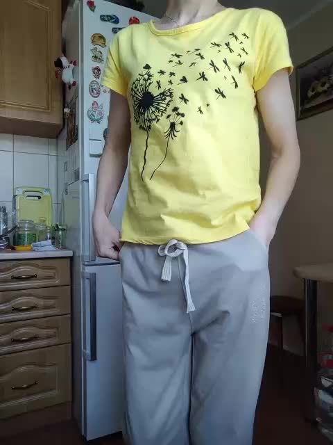 caroliiine Adult Chat August 17, 2025