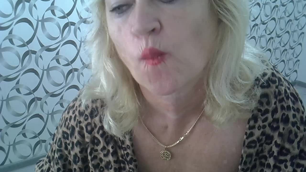 helen88888 Adult Chat August 17, 2025
